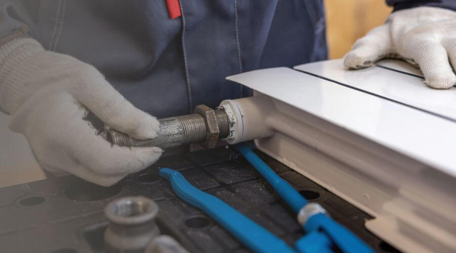 Local water heater installation in Splendora, TX